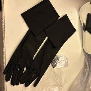 Long gloves and earrings set